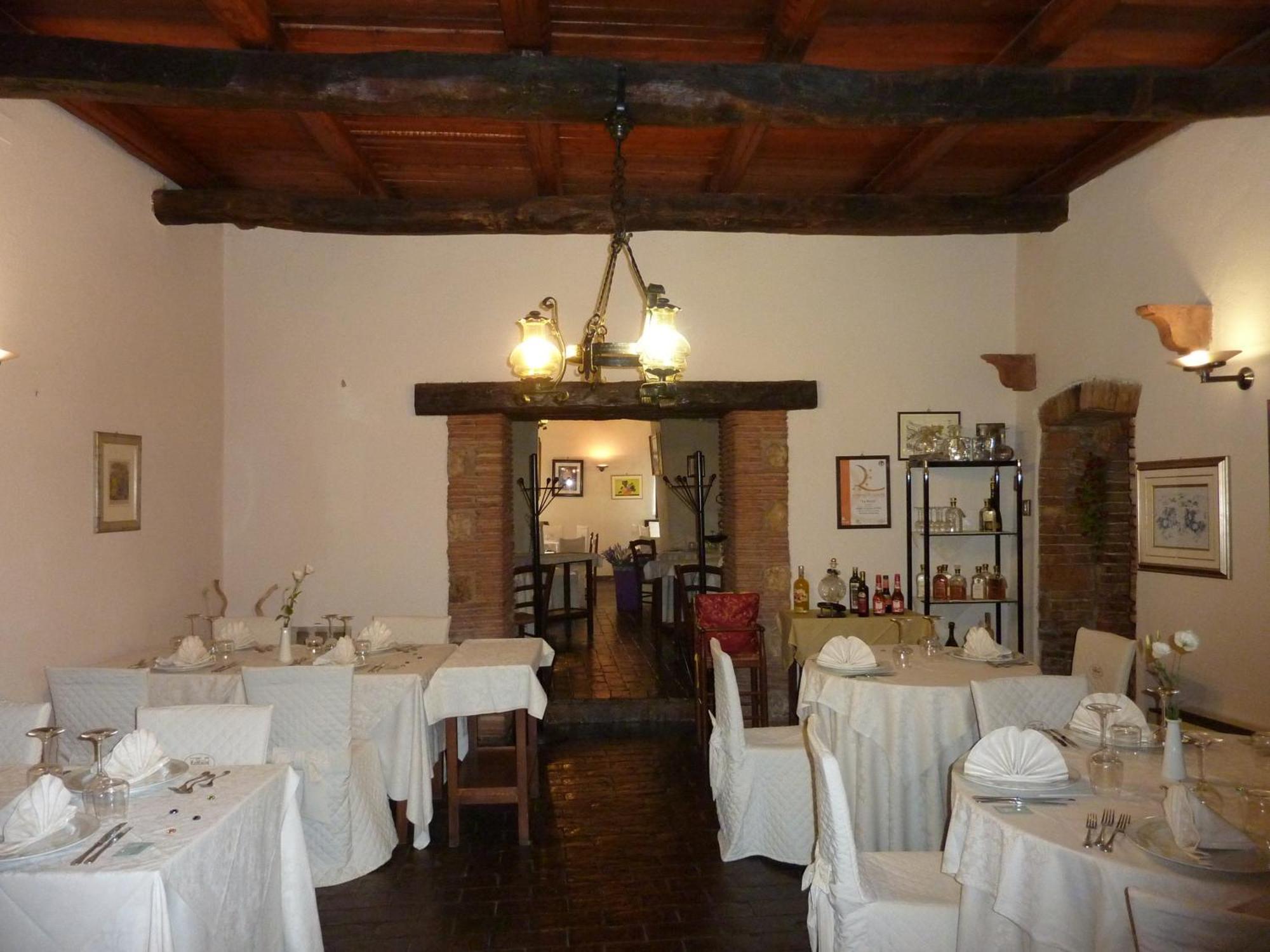 Hotel La Rocca à Narni Extérieur photo