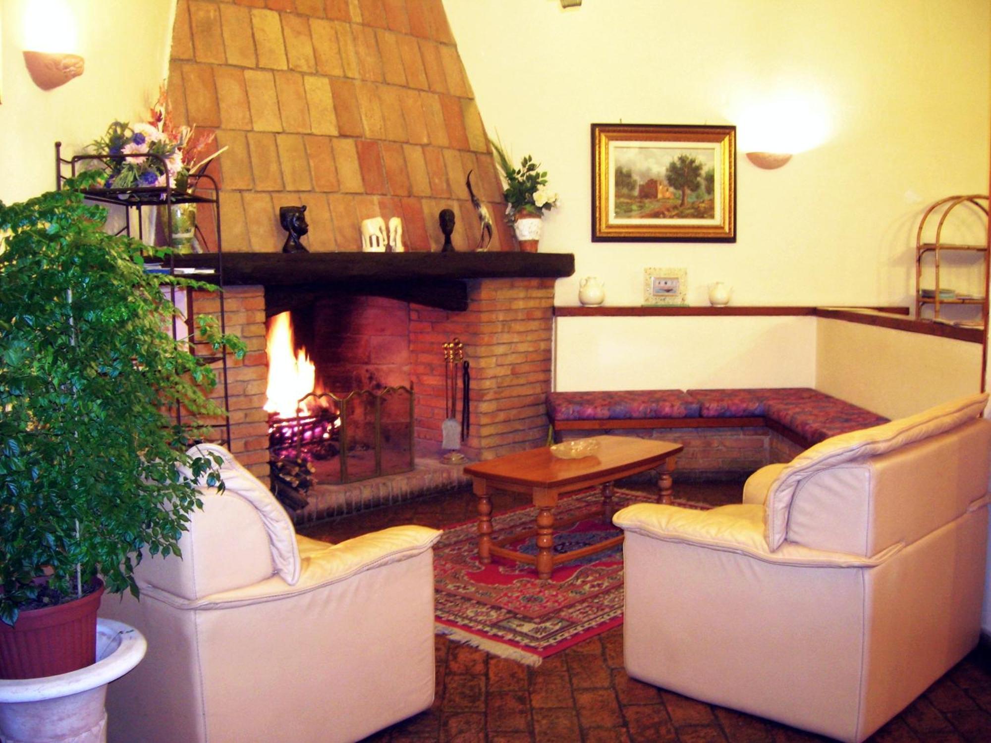 Hotel La Rocca à Narni Extérieur photo