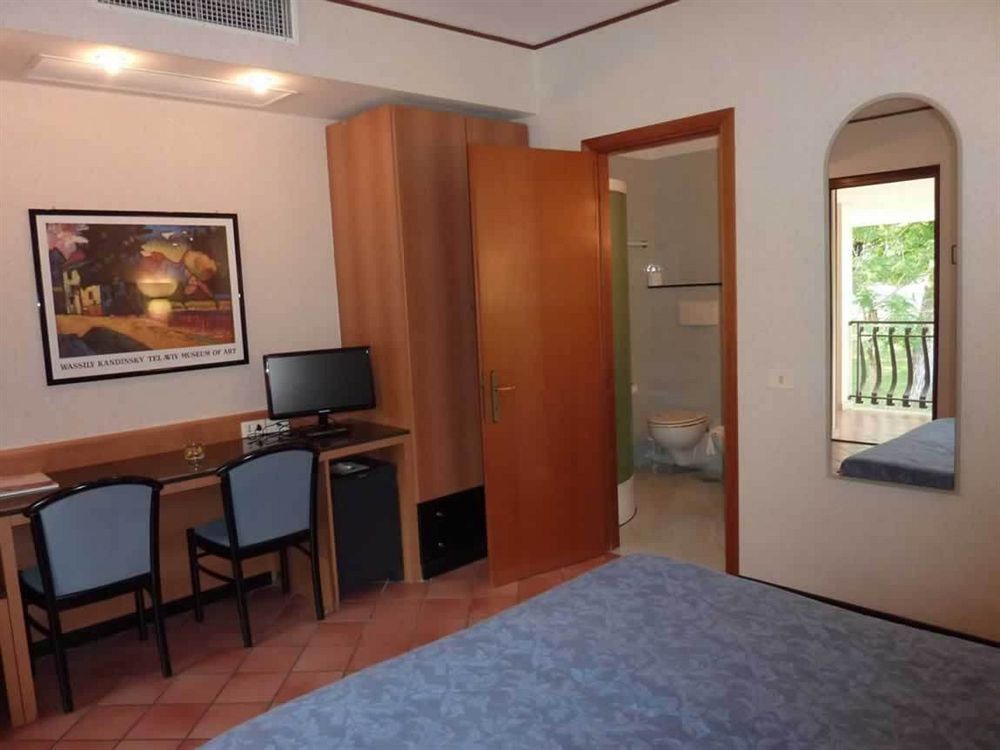 Hotel La Rocca à Narni Extérieur photo